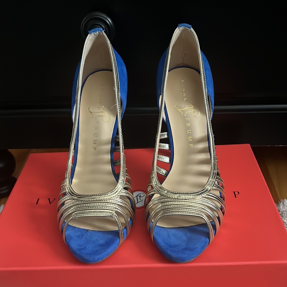 Ivanka Trump Heels - Picture 2 of 3